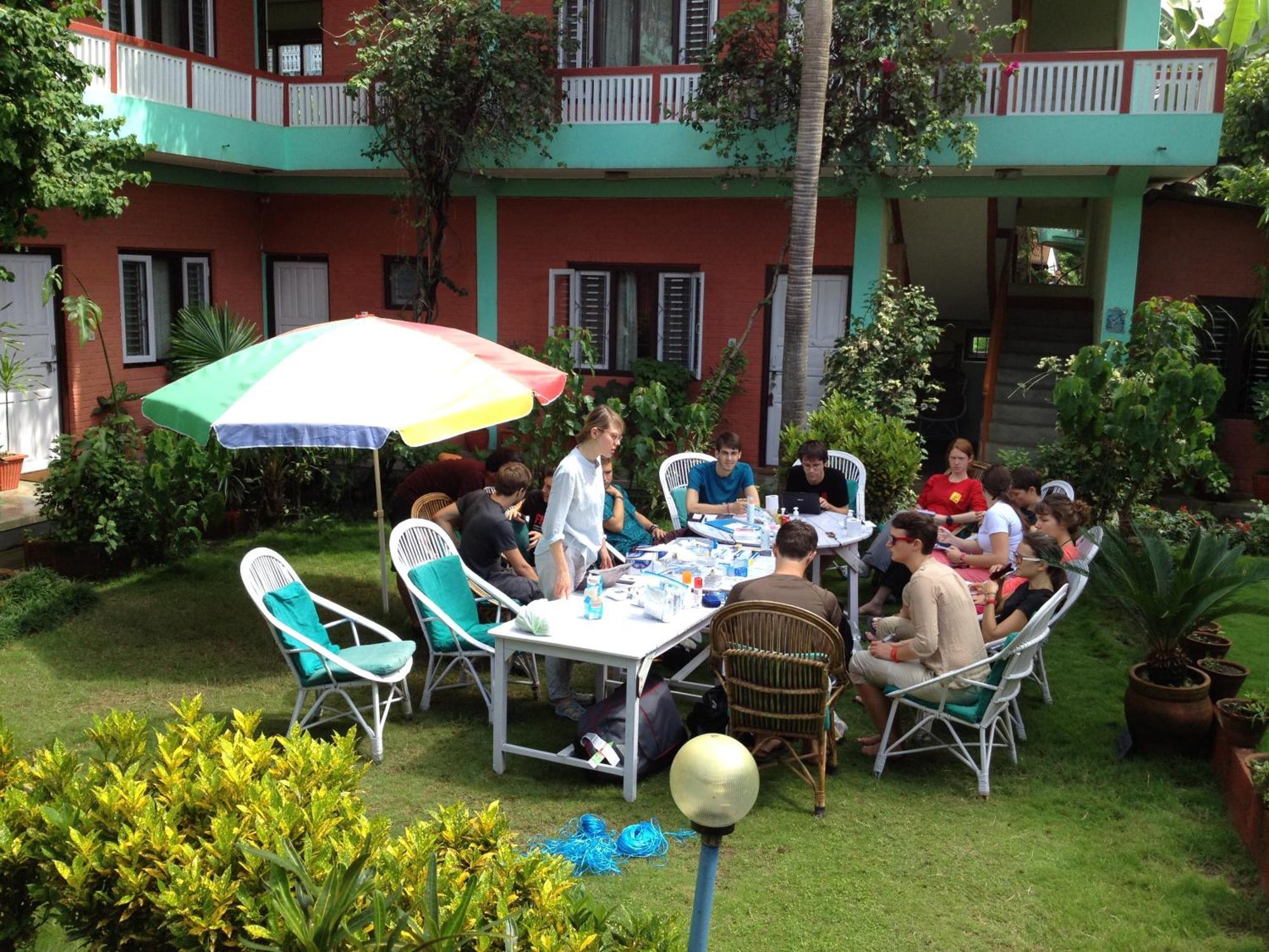 New Pokhara Lodge - Pokhara Lakeside Zewnętrze zdjęcie
