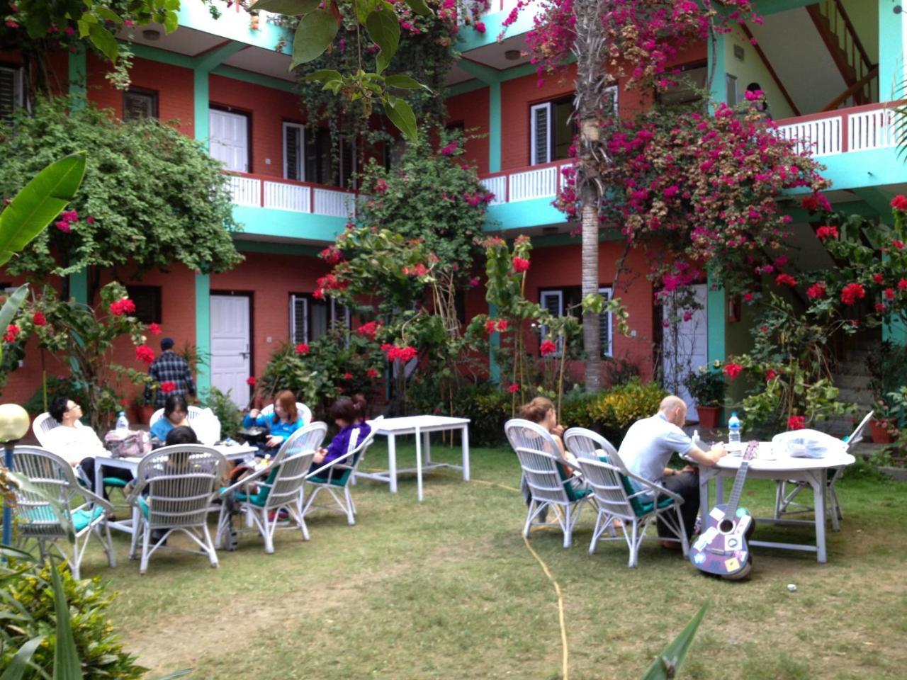 New Pokhara Lodge - Pokhara Lakeside Zewnętrze zdjęcie