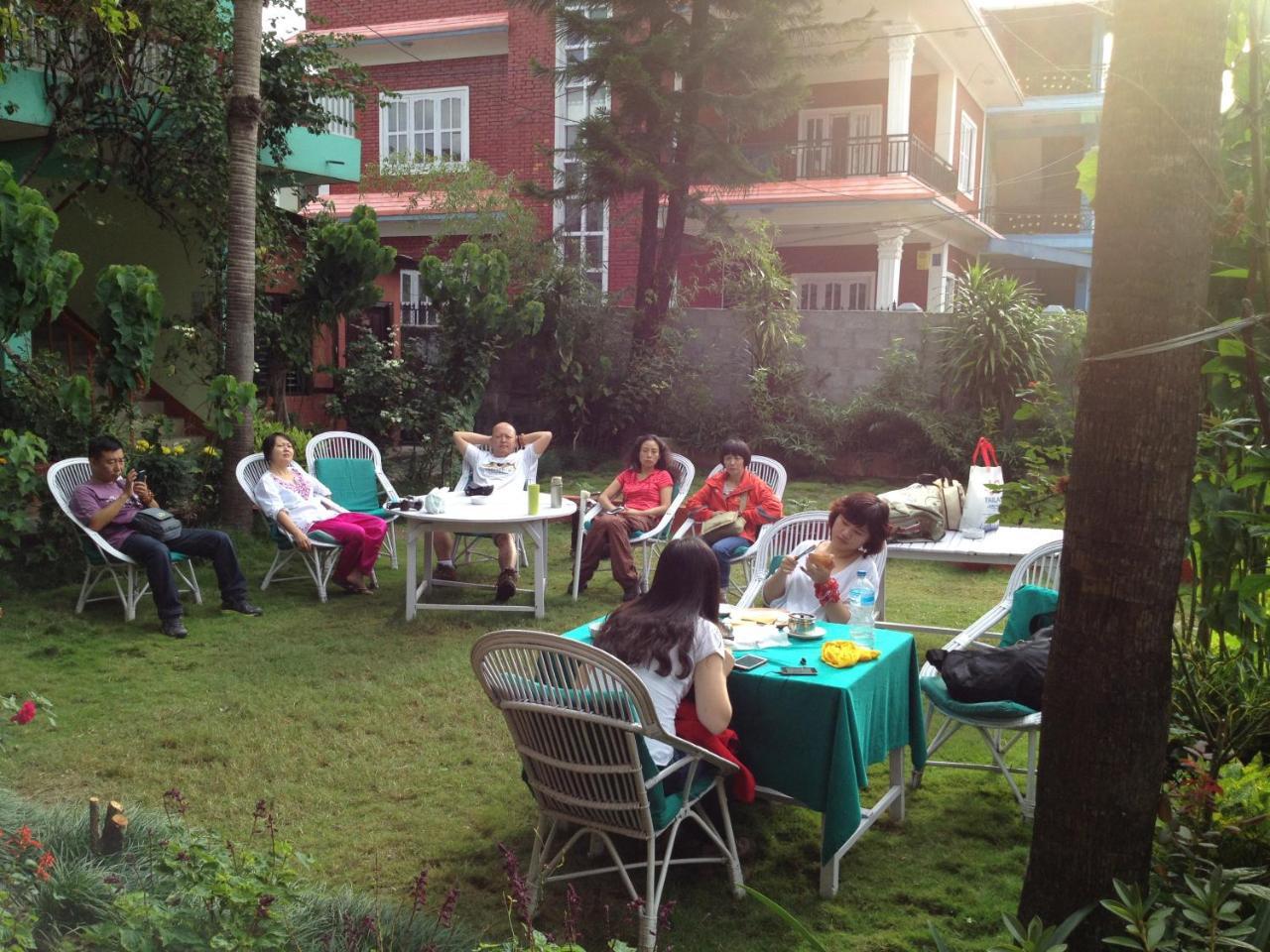 New Pokhara Lodge - Pokhara Lakeside Zewnętrze zdjęcie