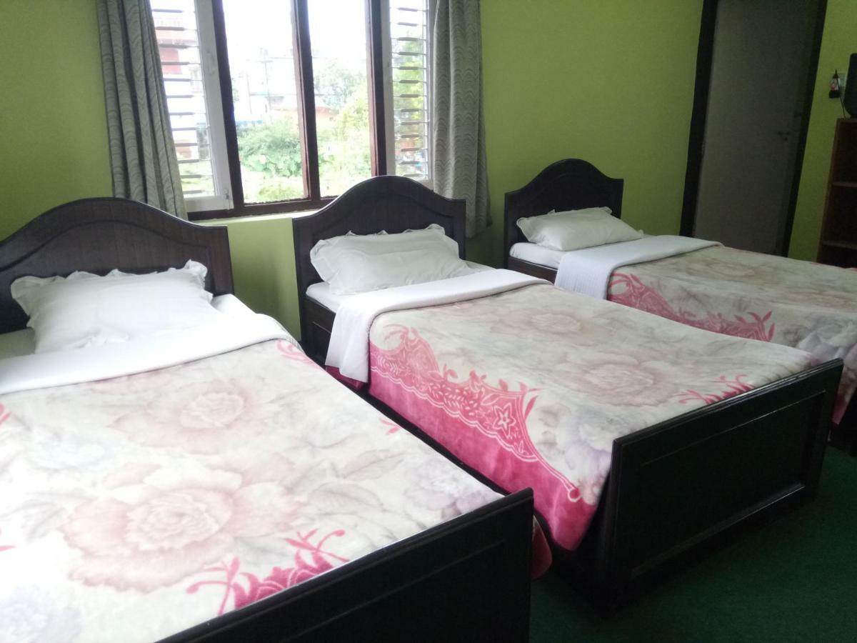 New Pokhara Lodge - Pokhara Lakeside Zewnętrze zdjęcie